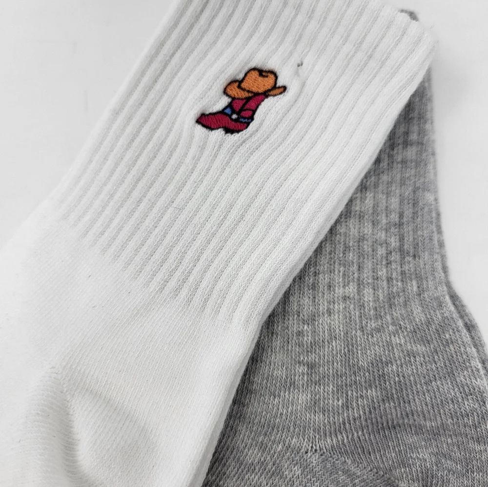 Lucky Brand Women 2 Pack‎ Embroidered Cowboy Socks New